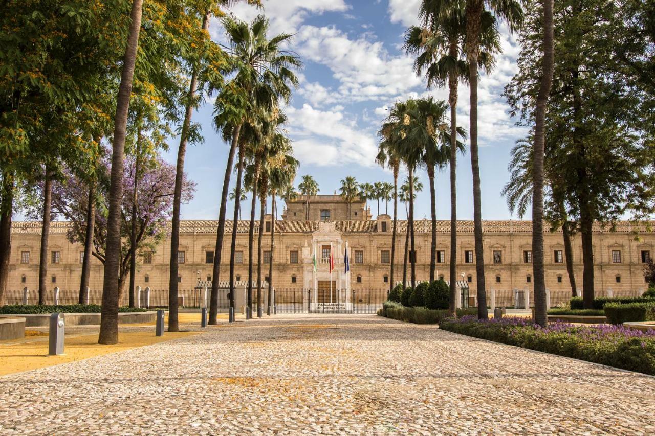 Murallas de Sevilla Apartamento con garaje 4 pax Exterior foto