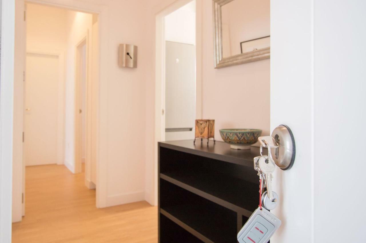 Murallas de Sevilla Apartamento con garaje 4 pax Exterior foto