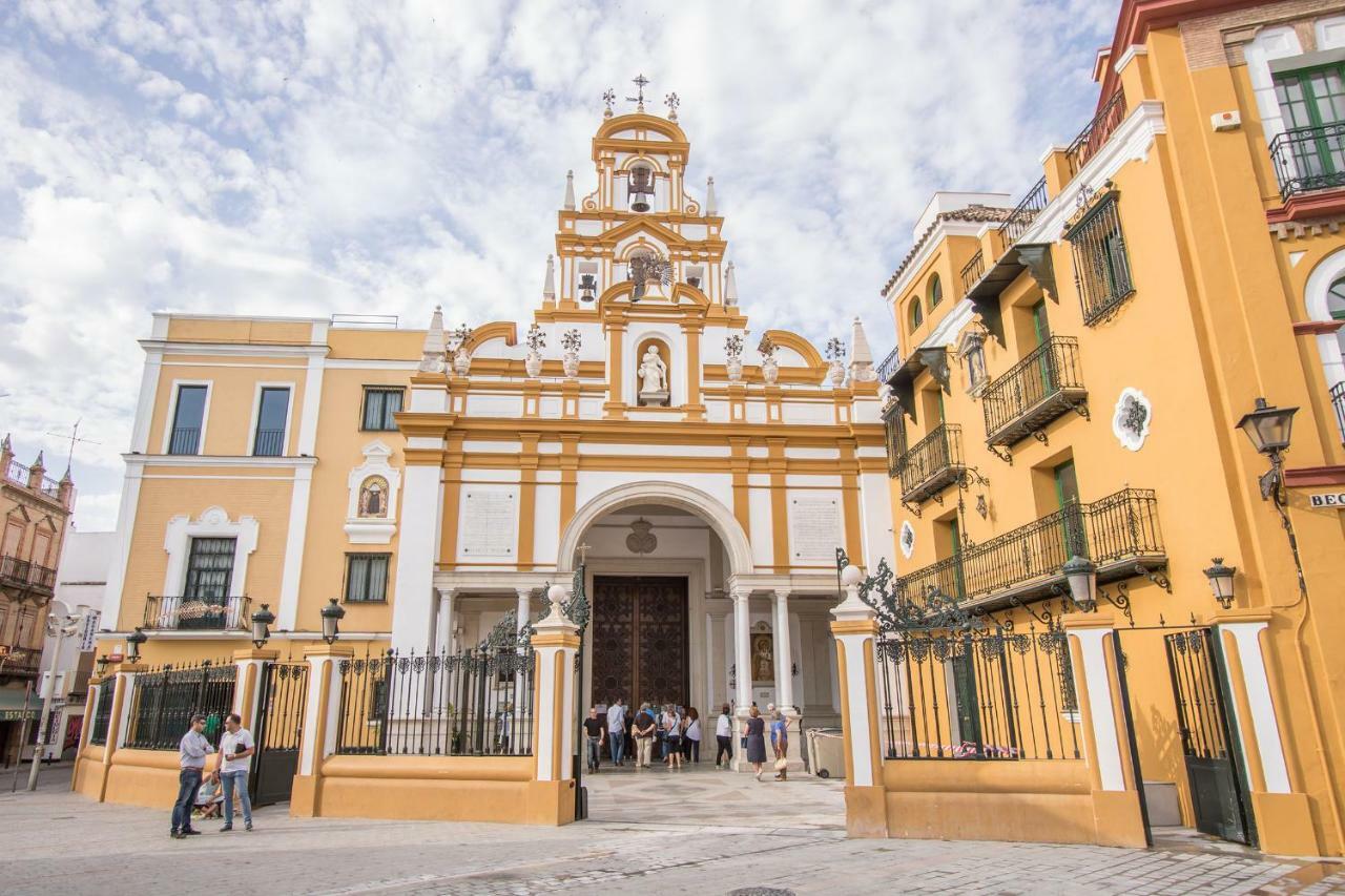 Murallas de Sevilla Apartamento con garaje 4 pax Exterior foto