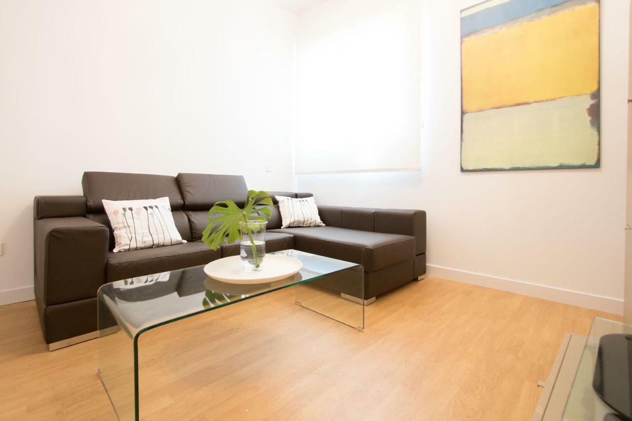 Murallas de Sevilla Apartamento con garaje 4 pax Exterior foto