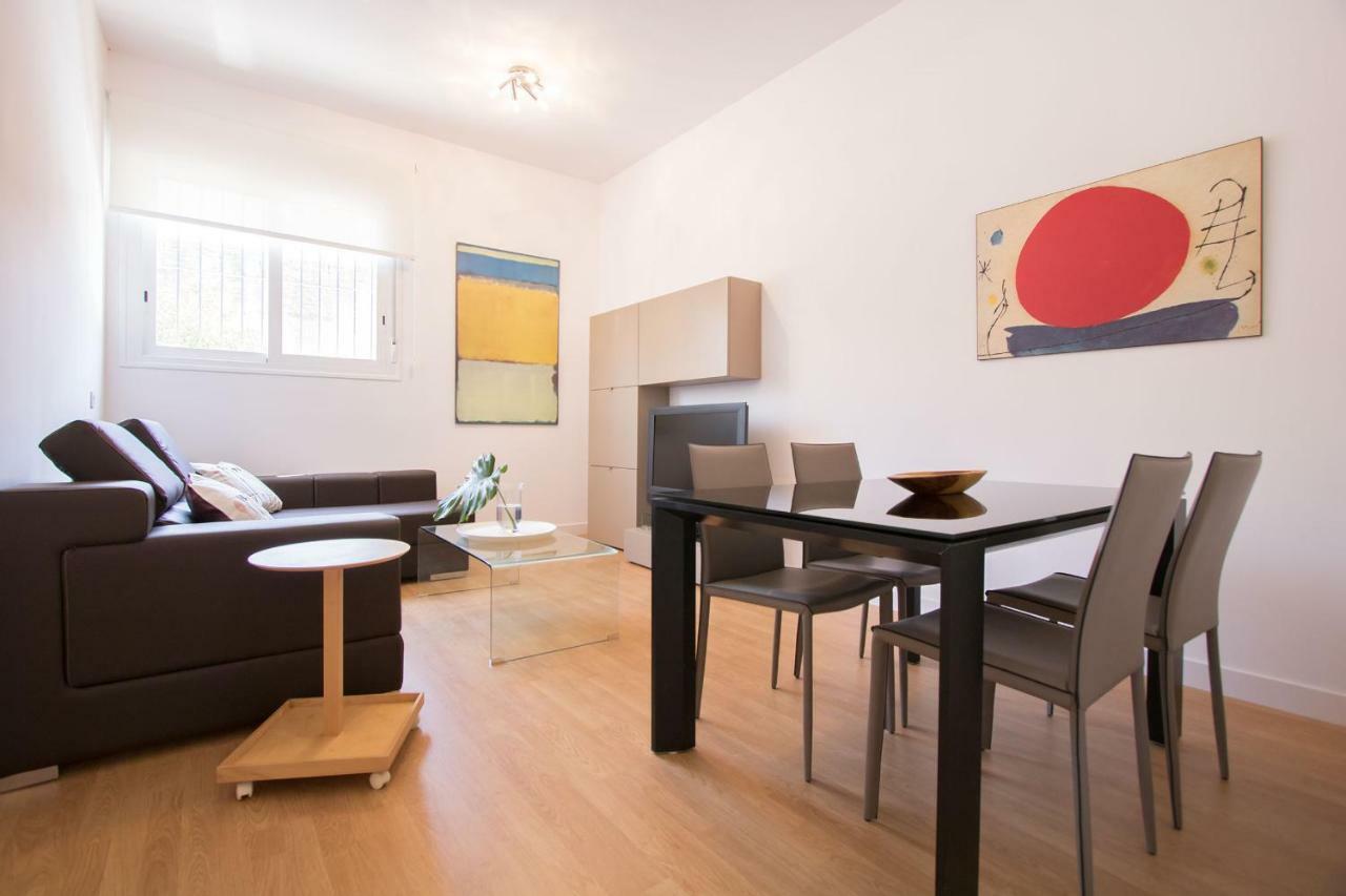 Murallas de Sevilla Apartamento con garaje 4 pax Exterior foto